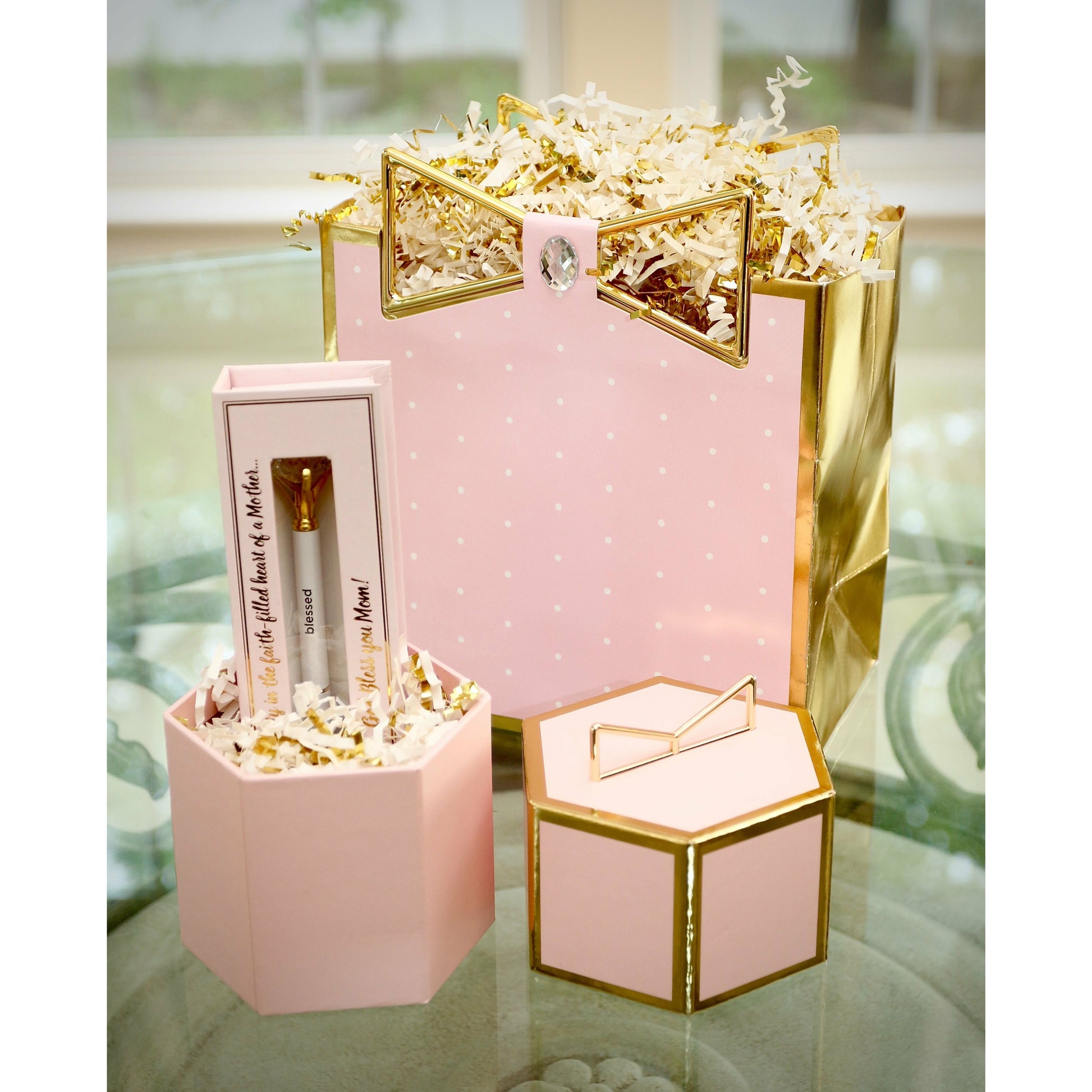Custom MOM Bag and Box Gift Set - DJW Custom Baskets & Beyond
